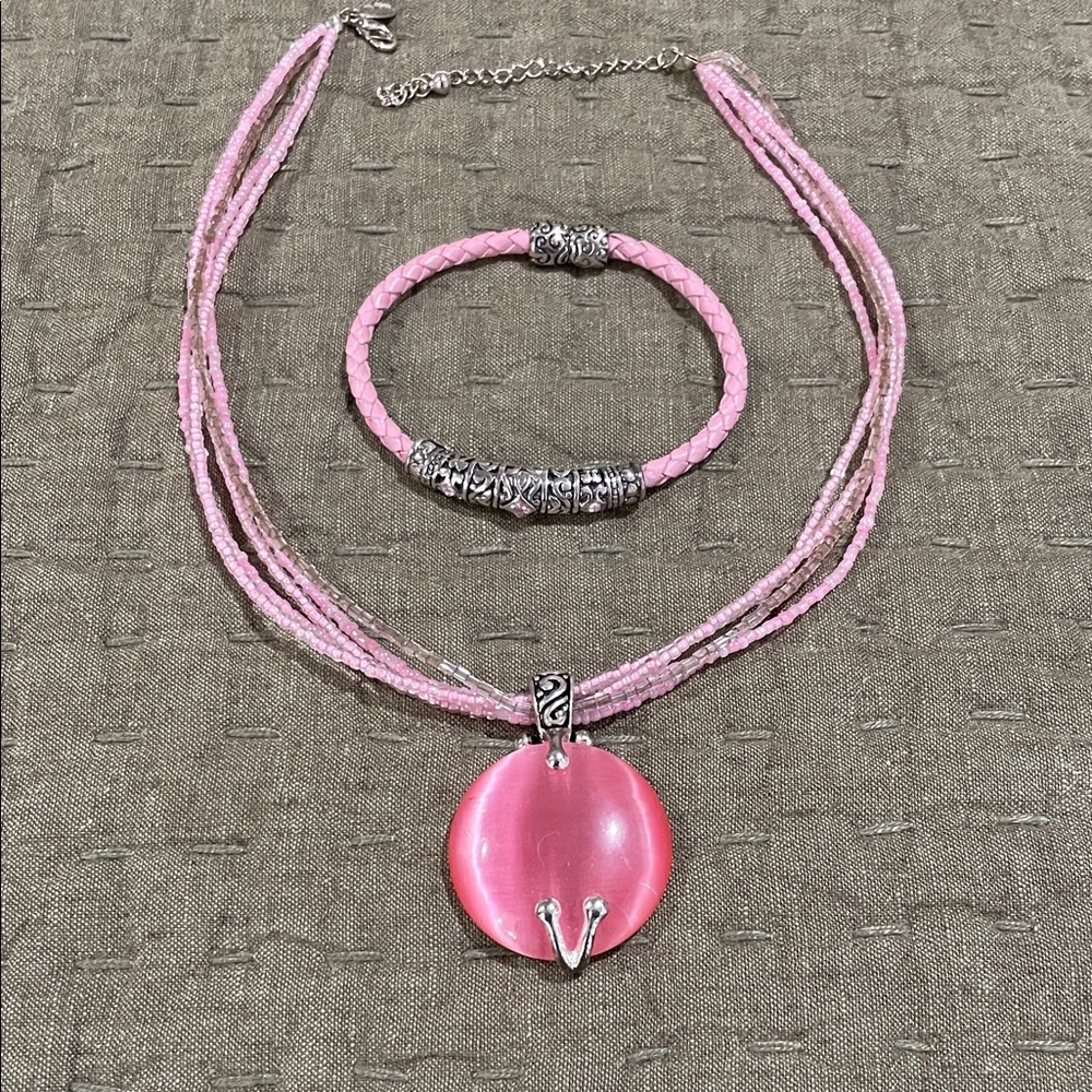 Pretty Pink Pendant Necklace & Bracelet